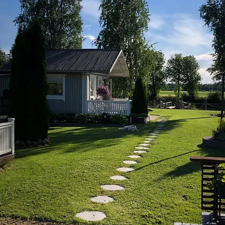 Willakrystle Vacation By River And Close To City بيت للعطل بوري